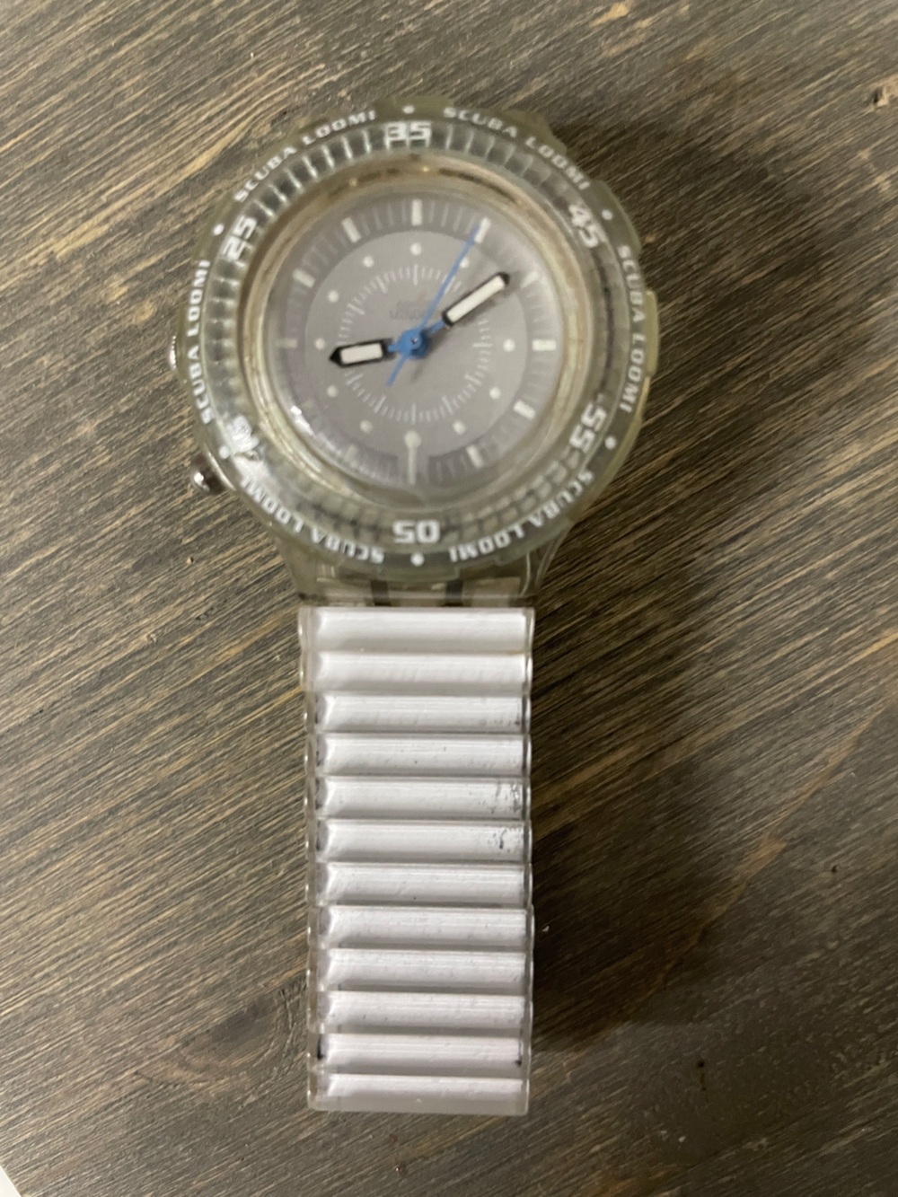 Vintage 1999 SDK914 IGLU Swatch Scuba Watch | RARE White Loomi Scuba Swatch